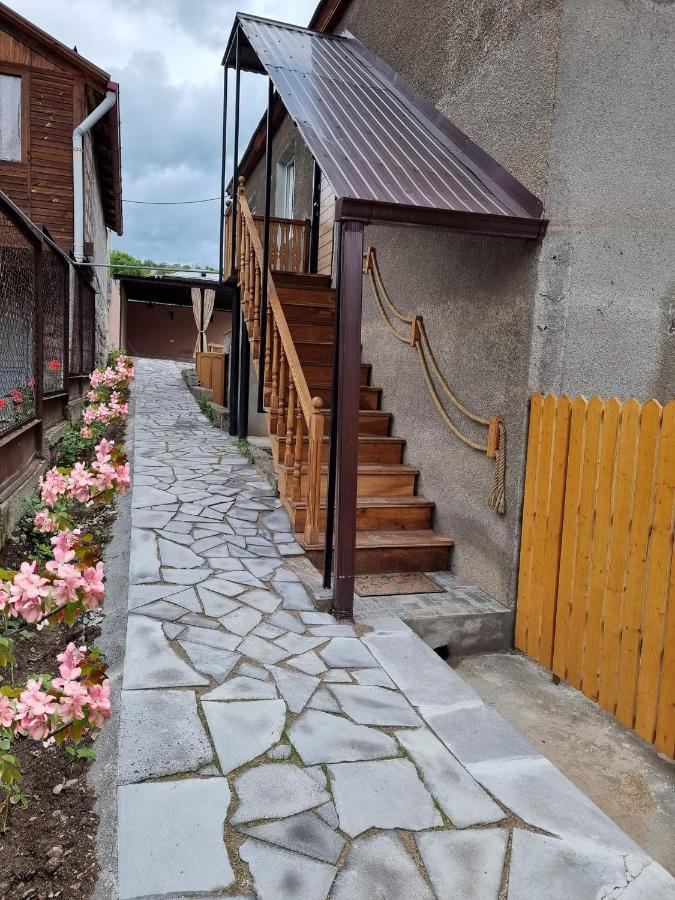 Fazenda Guest House Дилиян Екстериор снимка